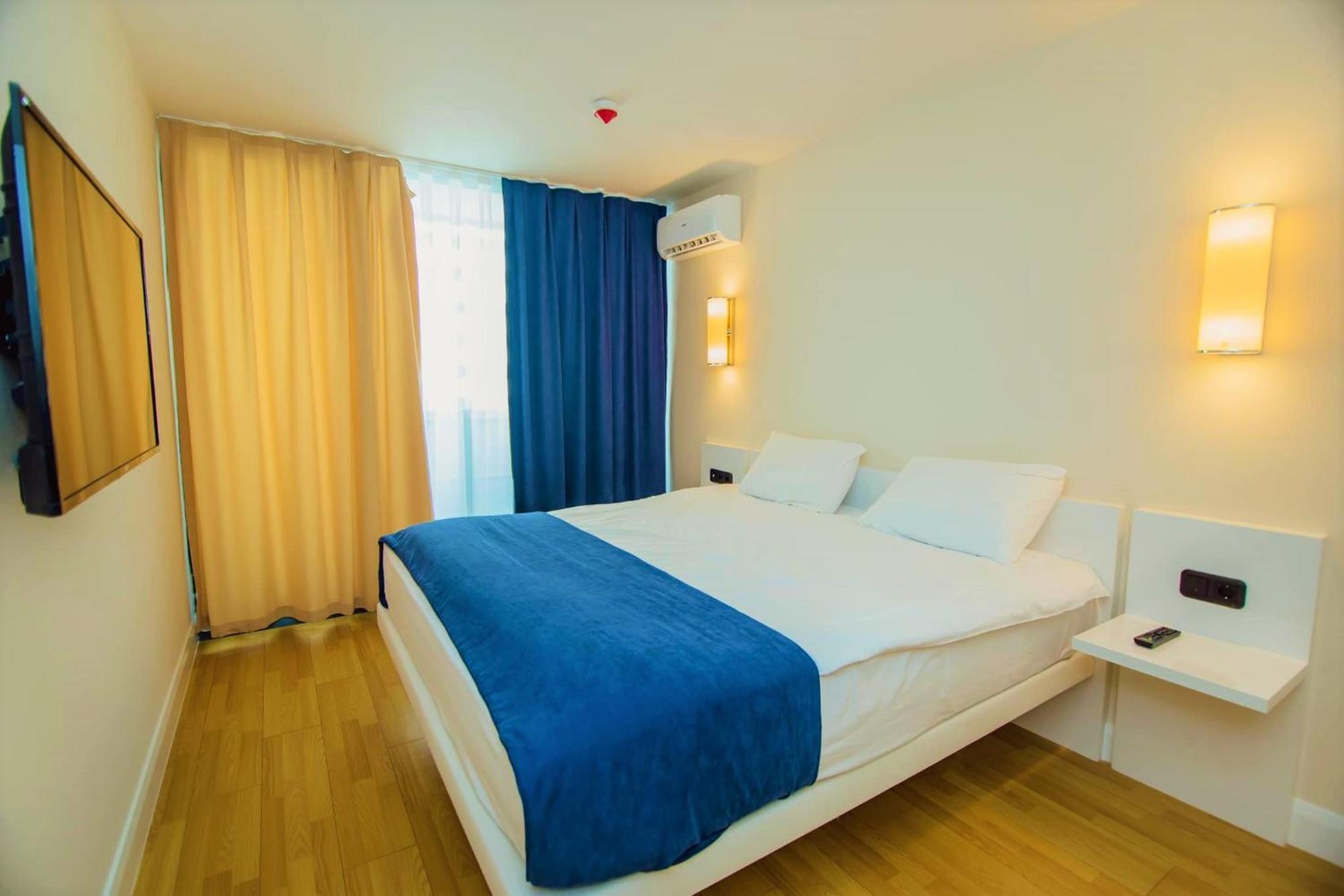 Elegance Sea View Aparthotel In Orbi City Batoemi Buitenkant foto